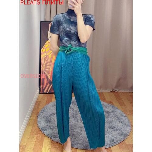 Miyake Fold Female Spring and Summer New Style Personality Design Loose Show Thin Nine-point Pants Trend Pleats Oggers Women