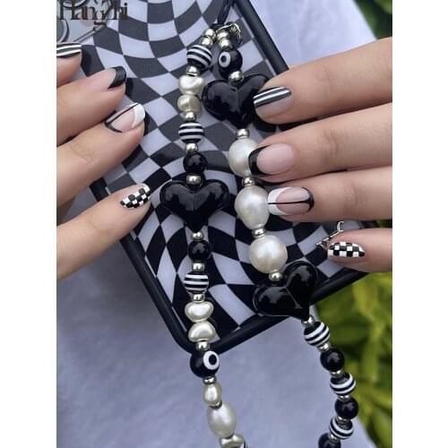 HangZhi New Black White Strip Beads Glazed Evil Eye Heart Love Pearl Lanyard for Cell Phone Bohemia Women Phone Strap Jewelry