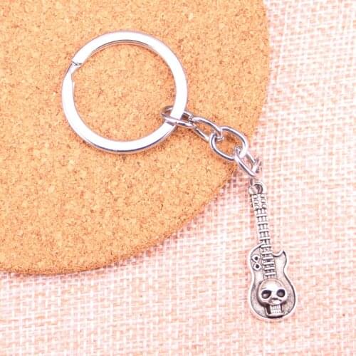 20pcs 32*11mm guitar skull Pendants DIY Men Car Key Chain Ring Holder Keyring Souvenir Jewelry Gift