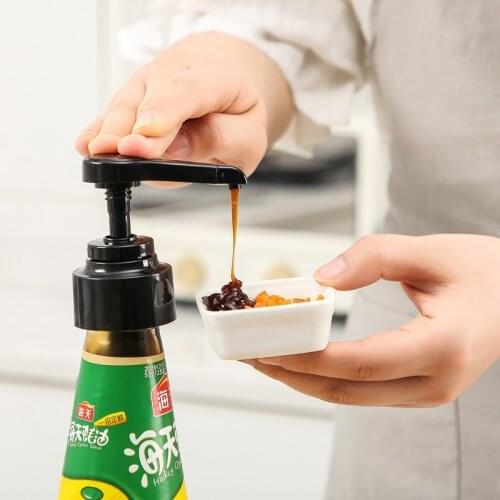 Push-type Household Oil Can, Fuel Consumption Bottle, Seasoning Pump Head, Universal Quantitative Squeeze Nozzle