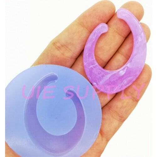 BYL497U 52.8mm x 38.8mm Doughnut-shaped Earrings Silicone Mold Fondant Cake Decoration Candy Resin Clay Earrings Necklace Craft