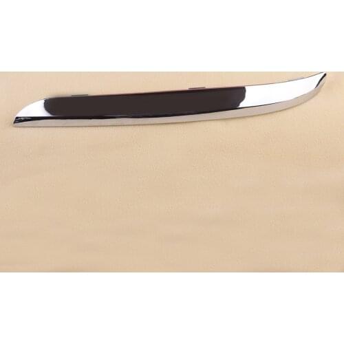 Car Left Driver Side Front Bumper Trim Cover Molding Decor 68127941AB Fit for Chrysler 300 S C Luxury Limited Touring CH1046103