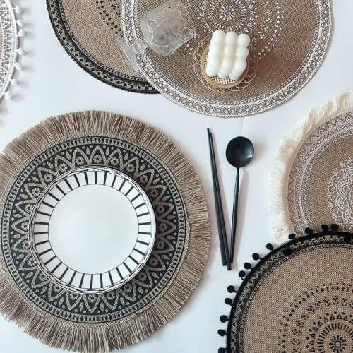 Bohemian Woven Cotton Placemat Exquisite Embroidery Table Pad Round Heat Insulation Dessert Plate Mat Kitchen Table Decoration