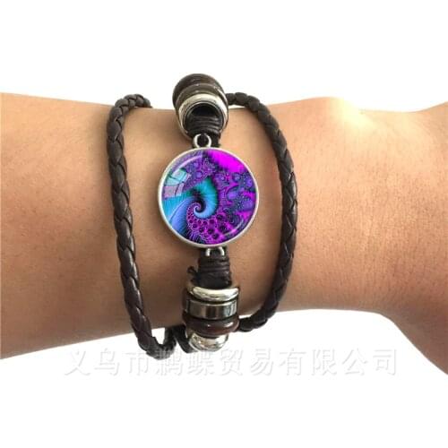 2018 New Peacock Feather Bracelet Abstract Feathers Jewelry Art Nouveau Glass Peacock Photo Leather Bracelets For Men Women