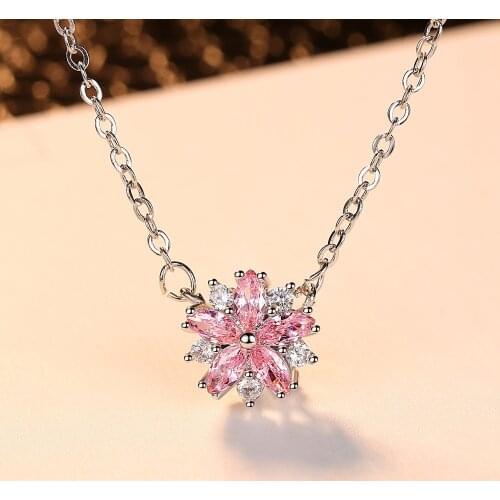 Sakura Necklace Female Cute Flower Pink Copper Jewelry Crystal Flower Pendant Necklace Gift Party Ladies Fashion Jewelry