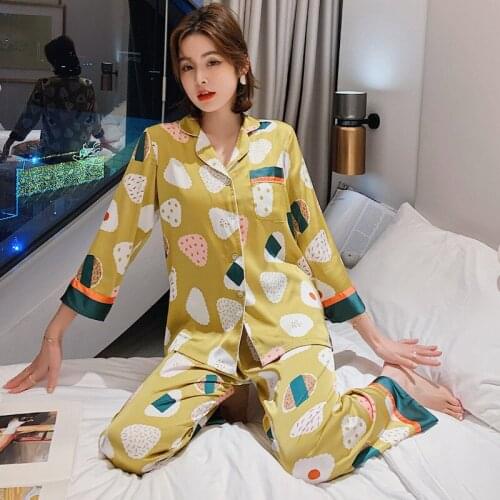 Women Sleepwear New Cartoons Fashion Homewear High Quality Pajamas Spring Autumn Cardigan Sleepwear Long sleeve Ice silk Pajamas