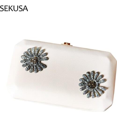 Small Women Evening Bags Flower Diamonds Party Day Clutch New Design Wedding Bridal Female Handbags Purse