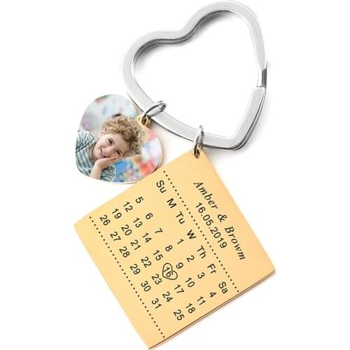 Custom Name Calendar Gold Keychain Personalized Family Photo Keyring Customized Any Date Key Chain for Women Man Jewelry Gift