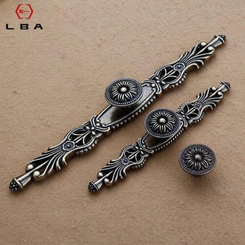 Fine Yellow Luxury European Big Home Goods High Grade Door Handle Zinc Alloy Decorative Furniture Cabinet Push Pull Knobs