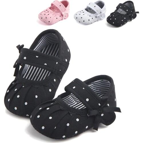 2019 Newborn Baby Girl Shoes Cute Polka Dot Princess Kid Anti-slip On Shoes 0-18 Months Toddler Crib Hook Loop First Walkers