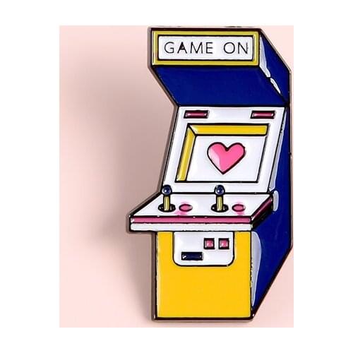 Street Fighter Love Game Machine Retro Color Broooches For Men Boys Backpack Jewelry Children Festival Childhood Present