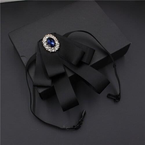 New Woman Brooches Bow Tie Solid Color Ribbon Bowknot Rhinestone Brooch Pin Fashion Jewelry Shirt Dress Suits Accessories