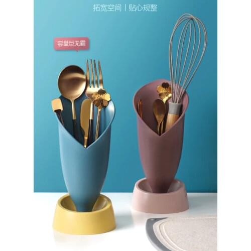 22/5000 Kitchen waterlogging storage plastic dinnerware basket bucket mildew-proof chopsticks shelf J03