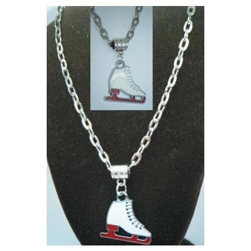 10 Pcs Fashion Jewelry Enamel Skates Charms Pendant & Necklace DIY Hot Sweater Chain Necklace Fast shipping D464