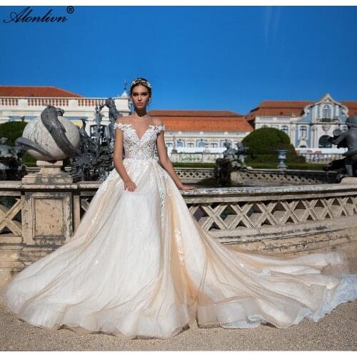 Alonlivn Shiny Voile Ball Gown Wedding Dress Illusion Sweetheart Chapel Train Bridal Gowns Customize Order