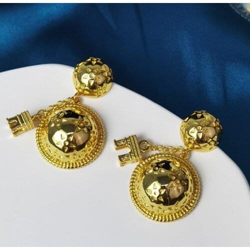 New popular brand ladys sweet round ball earrings gold star pendant luxury earrings engagement wedding party jewelry earrings