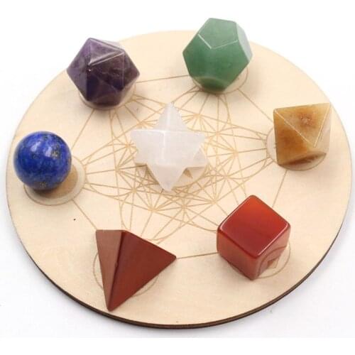 XSM 7 Chakra Healing Crystals Sacred Geometry Platonic Solids + Seven Star Array Wood Plate Merkaba Star Set for Meditation