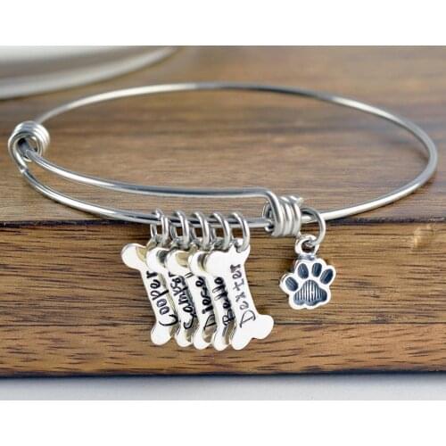 Dog Bone Bangles Custom Dog Names Bones Bracelets Best Friends Charm Bangle Bones Friendship Jewelry YLQ7811