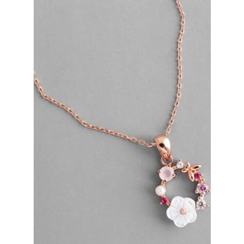 Fashion Creative Butterfly Flowers Necklace Zircon Crystal Pearl Shell Garland Pendant Necklace for Women Jewelry Accessories