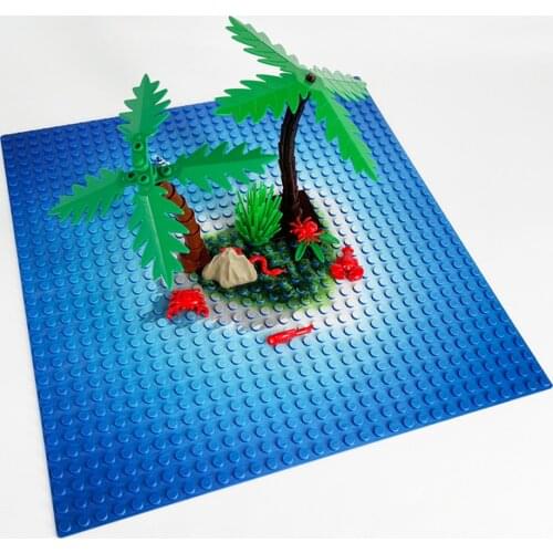 Heart-shaped Island Base Plate 32x32 Dots Bricks Baseplate Moc Parts for City Military Building Blocks Model Toys for Children