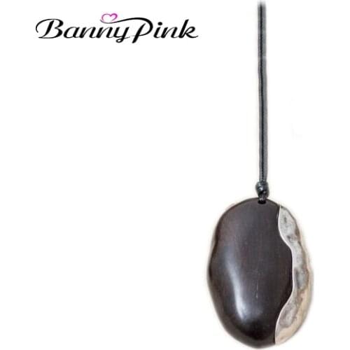 Banny Pink Ethnic Oval Sandal Wood Pendant Necklace For Women Vinatge Big Pendant Necklace Fashion Jewelry Long Necklace Collier