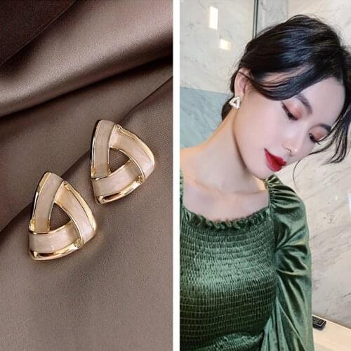 /White Enamel Korean Stud Earrings For Women 2020 Fashion Jewlery Simple Female Earring Oorbellen Aretes De Mujer