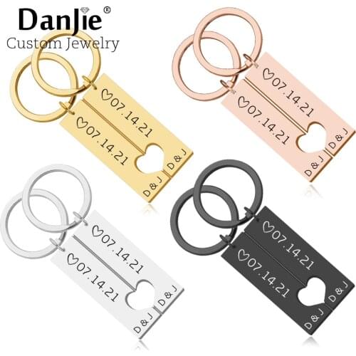 Personalized 2pcs Heart Keychain Set Engraved Date Name Love Keyring Gifts For Couples Lovers Boyfriend Husband Key Chain Rings
