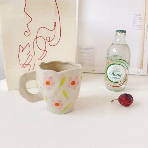 Nordic White Flower Ceramic Coffee Cup Kitchen Milk Tea Drinkware Breakfast Cup Porcelain Vintage Couple Gifts Cute Mug