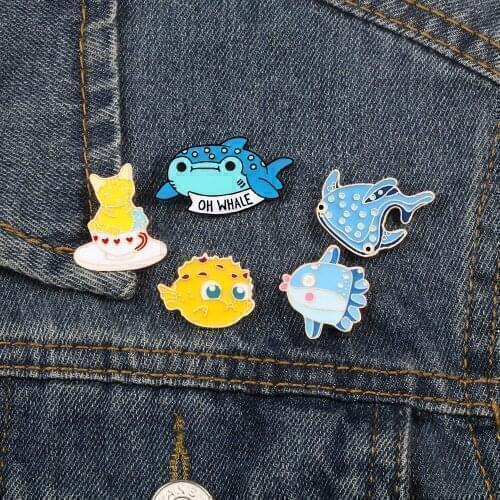 Sea Life Brooches Pins Cute Shark Whale Octopus Puffer fish Pin enamel Lapel pin Button Jeans Clothes Badges for Women Jewelry