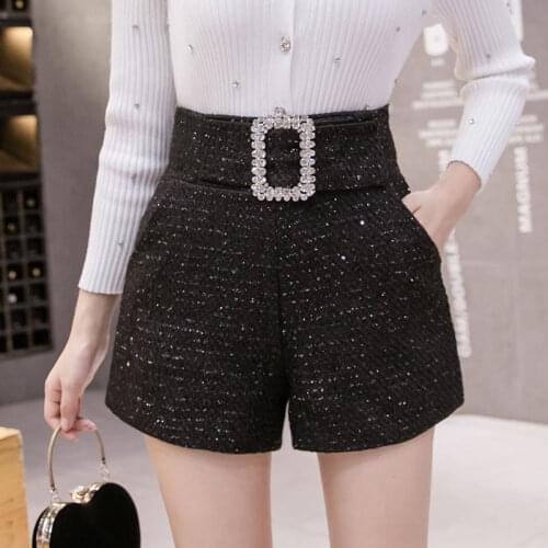 Women 2021 Autumn Winter Fashion Woolen Shorts Female Thick Warm Slim Wide Leg A-line Shorts Ladies Casual Elegant Shorts Z374