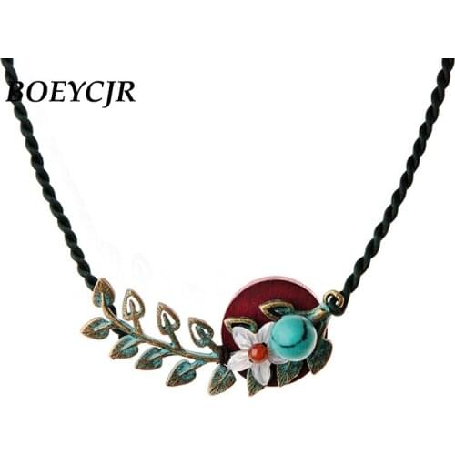 BOEYCJR Ethnic Copper Leaf Necklace Choker Rope Chain Handmade Jewelry Vintage Wood Pendant Necklace For Women Gift 2017