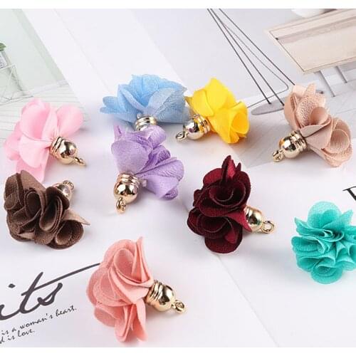 100-Pack Cloth Fabric Flower Pendants Tassel Charms DIY Keychain Making 25-30mm
