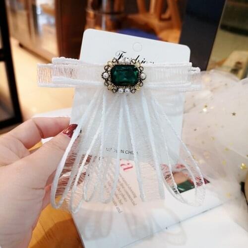 Korean Fashion Fabric Lace Bow Brooch Crystal Bowkont Necktie Shirt Dress Collar Pins Corsage Jewelry for Women Accessories