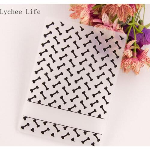 Lychee Life Christmas Day Plastic Embossing Folder Stencils For Card Scrapbooking Photo Album Making Diy Paper Craft