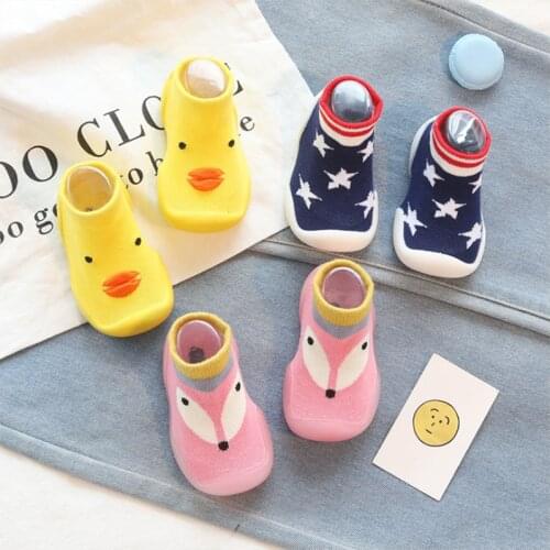 Knitted baby shoes for toddler boys infant baby booties toddler girls shoes first step soft rubber sole prewalker fox duck stars