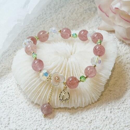 Strawberry Crystal Tulip Pendant Handmade Women Fashion Natural Stone Bracelet Women Girl Jewelry