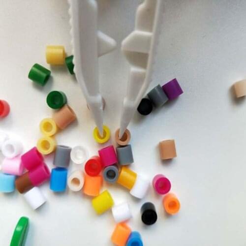 Hama Beads 5mm DIY 2pcs Education Toy Tools Tweezers Kids' Craft for Fuse Iron Beads 3d puzzles pegboards Clip Color Random