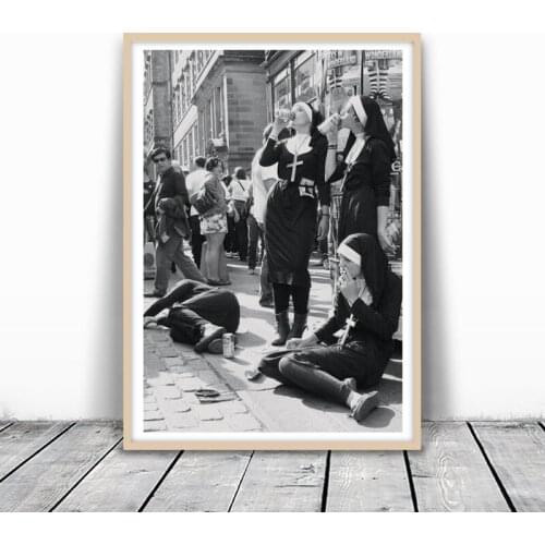 Rebellious Nuns Print Black and White Poster Nuns Smoking Wall Art Picture Canvas Painting Home Room Wall Decor