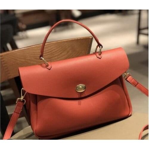 2021 New bag womens messenger cowhide womens retro postman bag simple one shoulder handbag