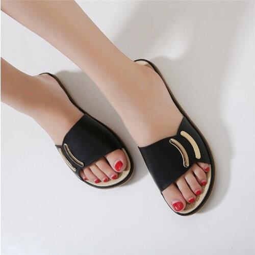 2021Fashion Women Flat Sandals Flips Flops Womens Casual Leather Sandals Shoe