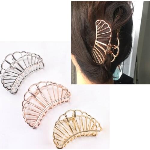 2019 Hair Fashion Claw Clip Headwear Accessories Metal Jewelry Hair Clip Hair Accessories Shell Appearance New Arrival wholesale