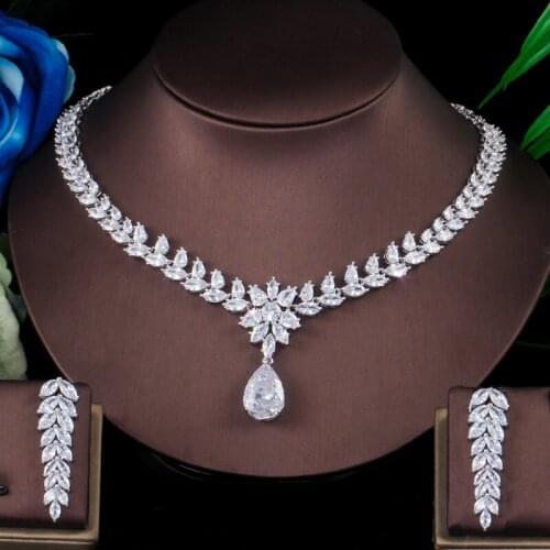 ThreeGraces Luxury Dubai White Gold Color Stone Big Water Drop Bride Cubic Zirconia Necklace Earrings Wedding Jewelry Sets JS026