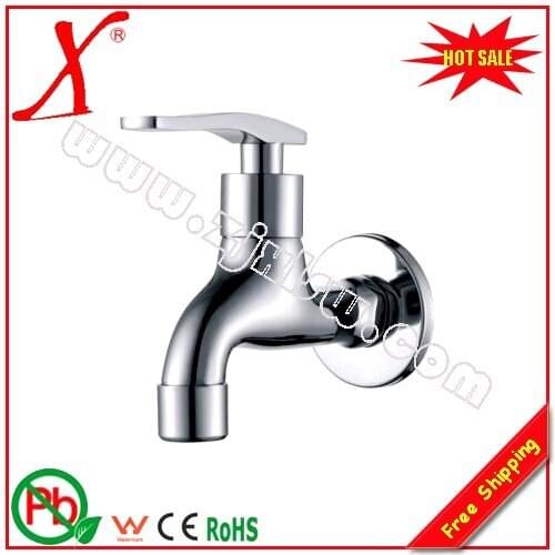 L15120 - Wall Mounted Chrome Color Brass Material Cold Water