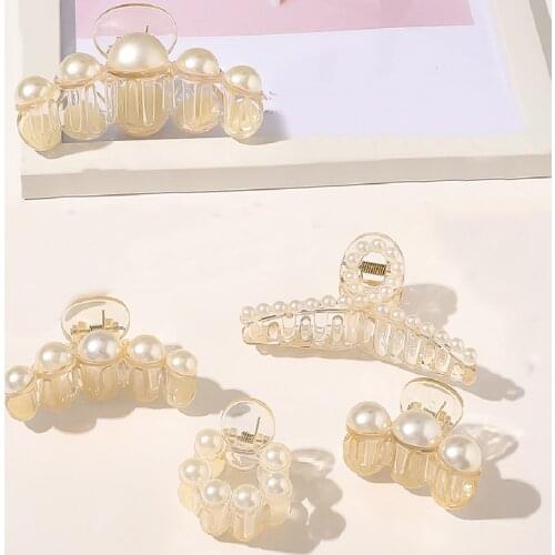Fashion Girl Hair Claw Pearl Hair Claw Pearl Hairpin Crab Retro Hair Clips Hair Accessories for Women Three Different Style