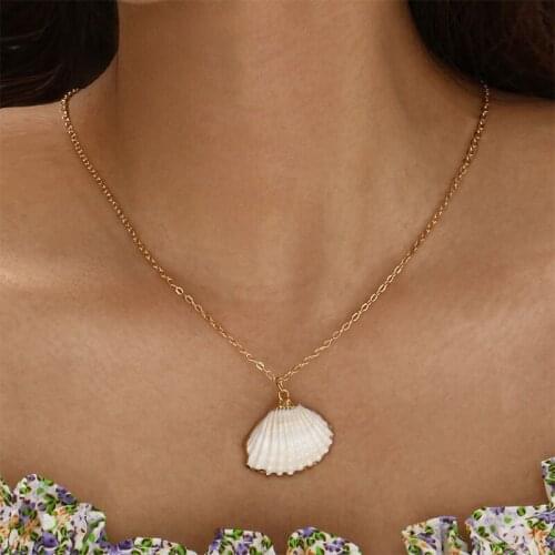 Exaggerated Bohemian Shell Pendant Necklace Fashion Womens Gold Clavicle Chain Jewelry Creative Beach Party accessories