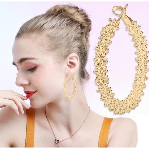 1 Pair Fashion Women Exaggerated Irregular Knotted Round Circle Hoop Earrings Party Jewelry