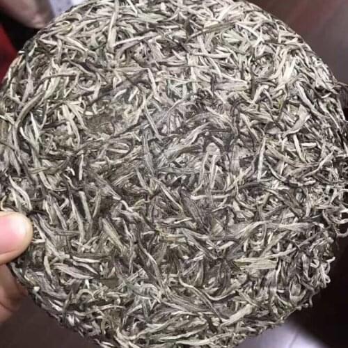 Chinese Fujian Old Fuding Chinese Tea Cake Natural Organic Silver Needle Bai Hao Yin Zhen Tea 300g
