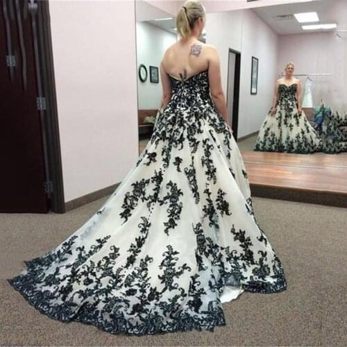 MYYBLE White And black Lace Appliques Wedding Dresses Sweetheart ball gown Wedding Gowns Bride Dresses Cheap