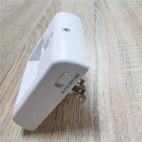 Night Light Children Fully Dimmable LED Night Light Baby with Motion Sensor Twilight Sensor for Bedroom Staircase Hallway