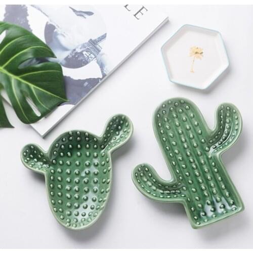 Nordic Home Decor Ceramic Cactus Tray for Jewelry Vanity Dresser Bathroom Storage Organizer Green Trinket Dish Holder Decorative